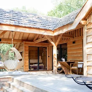Lodge Dolce Et, Berat